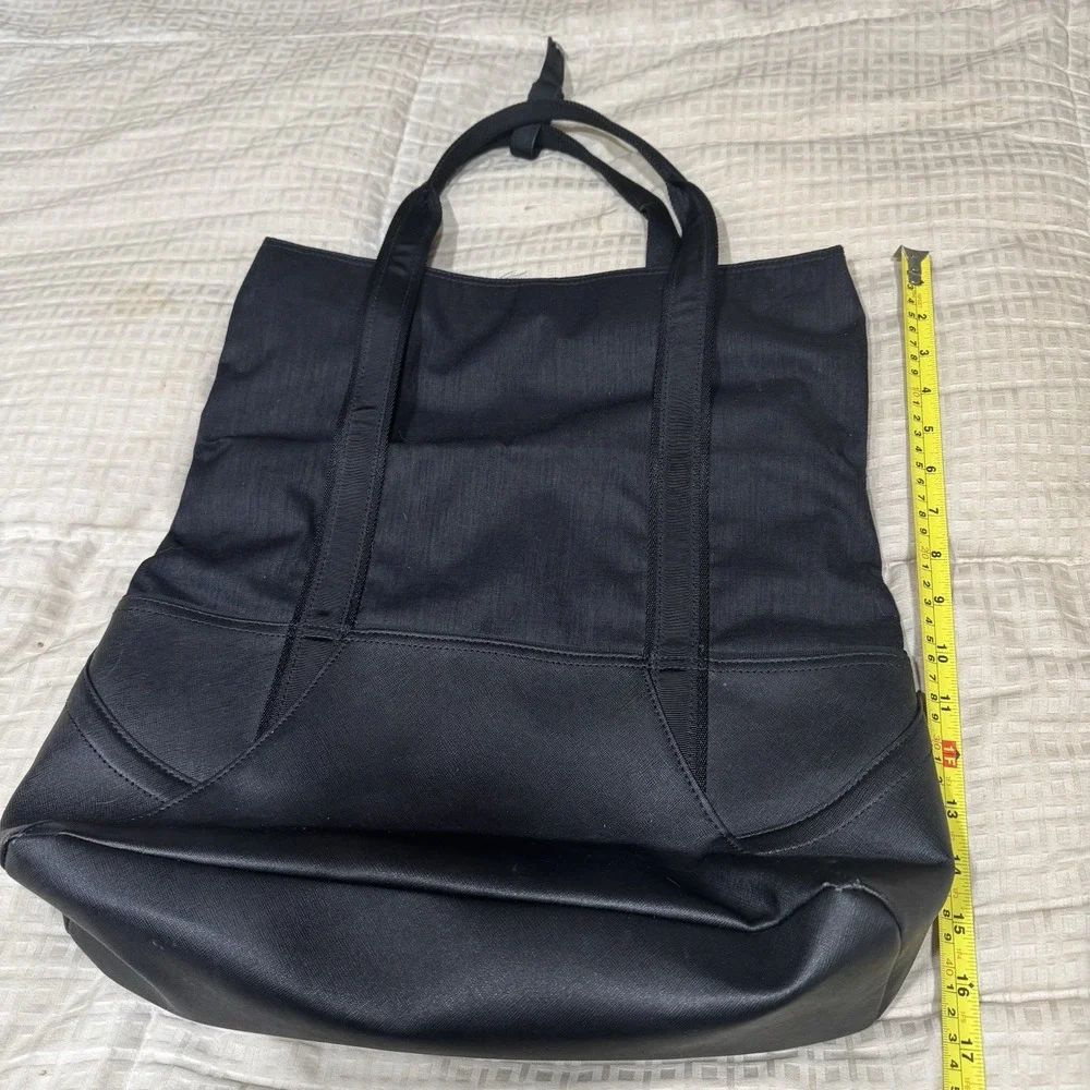 Lululemon Go Wild Black Women Tote Gym Yoga Bag Fold Over Top